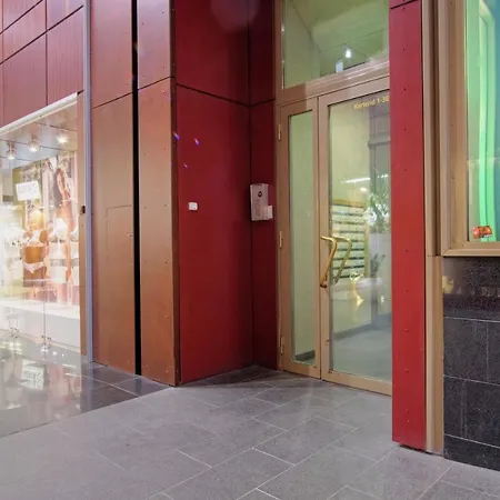 Apartamento In Quiet Heart Of Everything